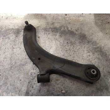 BRAZO SUSPENSION INFERIOR DELANTERO DERECHO 