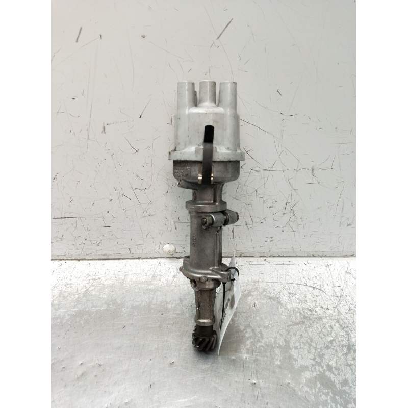 Recambio de delco para skoda felicia van 1.3 referencia OEM IAM 44321620474  