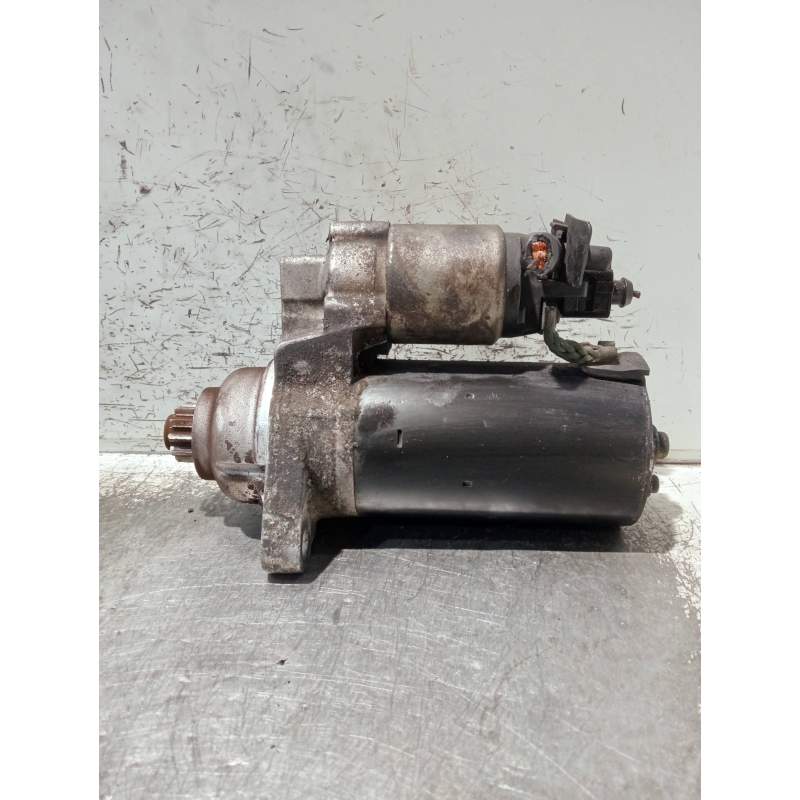 Recambio de motor arranque para volkswagen polo (9n3) referencia OEM IAM 02T911024 14TDI 2005