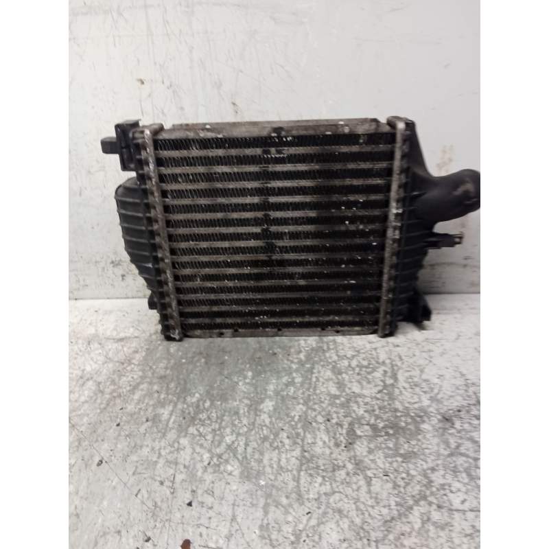 Recambio de intercooler para mercedes-benz clase v (638/2) v 220 cdi (638.294) referencia OEM IAM 160010041F  