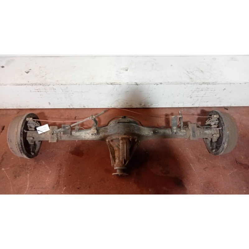 Recambio de puente trasero para nissan pick-up (d22) td doble cabina 4x4 referencia OEM IAM   TAMBOR