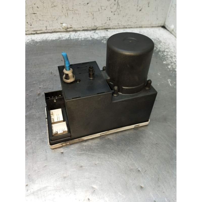 Recambio de compresor cierre centralizado para audi a3 (8l1) 1.9 tdi referencia OEM IAM 8L0862257L  1996