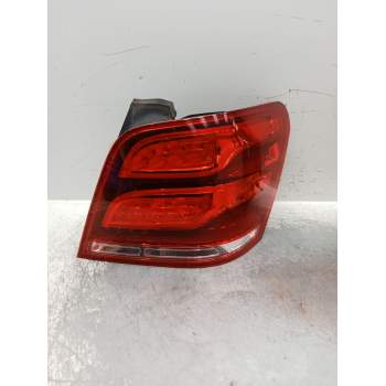 PILOTO TRASERO DERECHO A204906257 61200202 LED 2013