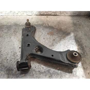BRAZO SUSPENSION INFERIOR DELANTERO DERECHO 