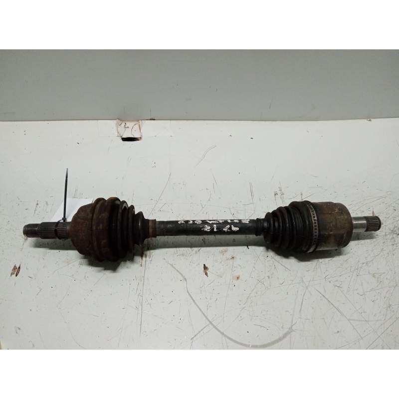 Recambio de transmision delantera izquierda para citroën xantia berlina 1.9 td sx referencia OEM IAM  19TD 1993