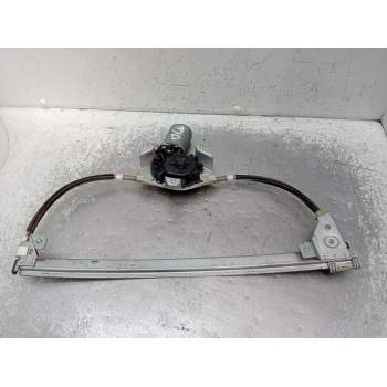ELEVALUNAS TRASERO DERECHO 400450A 5P 1998