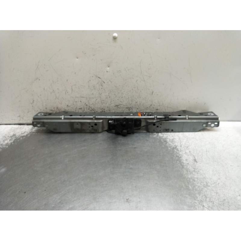 Recambio de panel frontal para opel astra j sedán 1.6 cdti (69) referencia OEM IAM 1367151 14273 