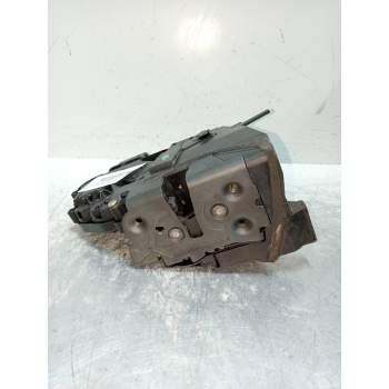 MOTOR CIERRE CENTRALIZADO DELANTERO DERECHO 240015103 5P 5P