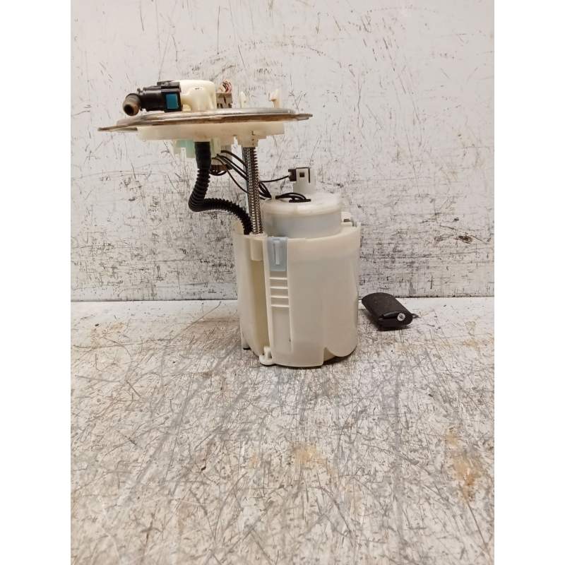Recambio de bomba combustible para kia carens ( ) referencia OEM IAM 31110A4001 083002880 2016