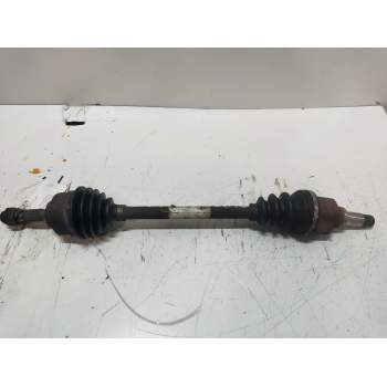 TRANSMISION DELANTERA IZQUIERDA 14G 2002