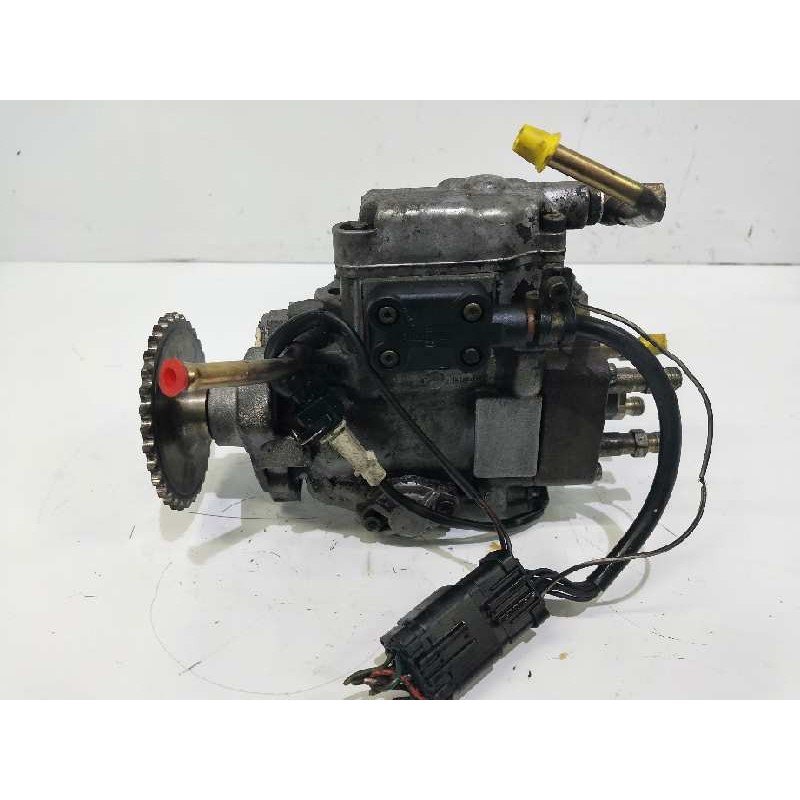 Recambio de bomba inyeccion para chrysler voyager (gs) 2.5 turbodiesel referencia OEM IAM 0460404975  BOSCH