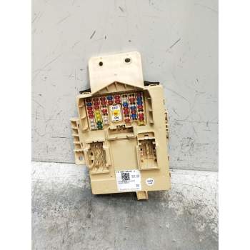 CAJA RELES / FUSIBLES 91950D4111 17CRDI 2015