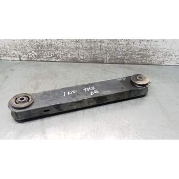 BRAZO SUSPENSION INFERIOR TRASERO DERECHO 28CRD 2001