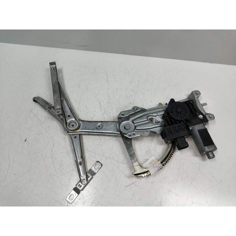 Recambio de elevalunas delantero izquierdo para opel astra h berlina cosmo referencia OEM IAM 994886101 5P H/04