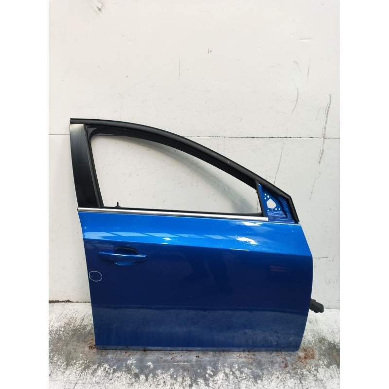 Recambio de puerta delantera derecha para chevrolet cruze (j300) 1.8 referencia OEM IAM  4P 2009