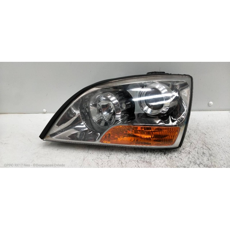 Recambio de faro izquierdo para kia sorento 2.5 crdi referencia OEM IAM 921013E5XX  