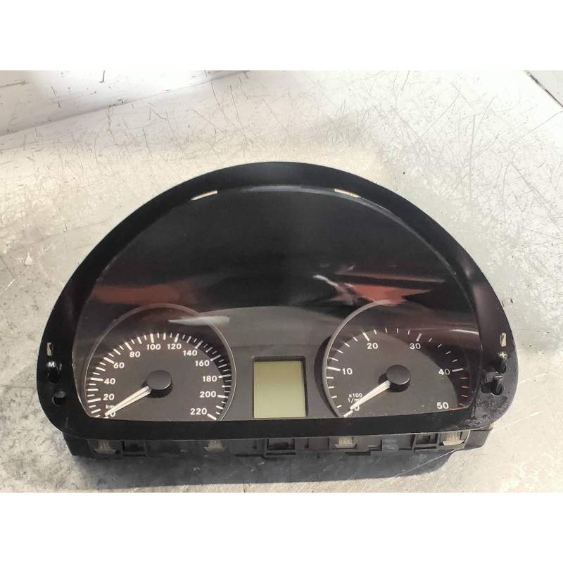 Recambio de cuadro instrumentos para mercedes-benz vito kasten (639) 113 cdi extralang (639.605) referencia OEM IAM A6399001100 