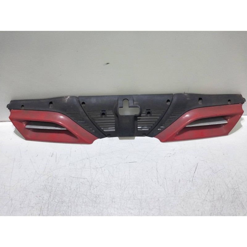 Recambio de rejilla delantera para alfa romeo 166 2.5 v6 24v cat referencia OEM IAM   