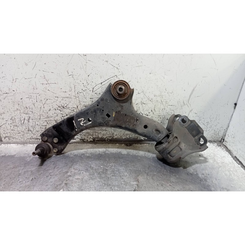 Recambio de brazo suspension inferior delantero izquierdo para volvo v60 kombi kinetic referencia OEM IAM   