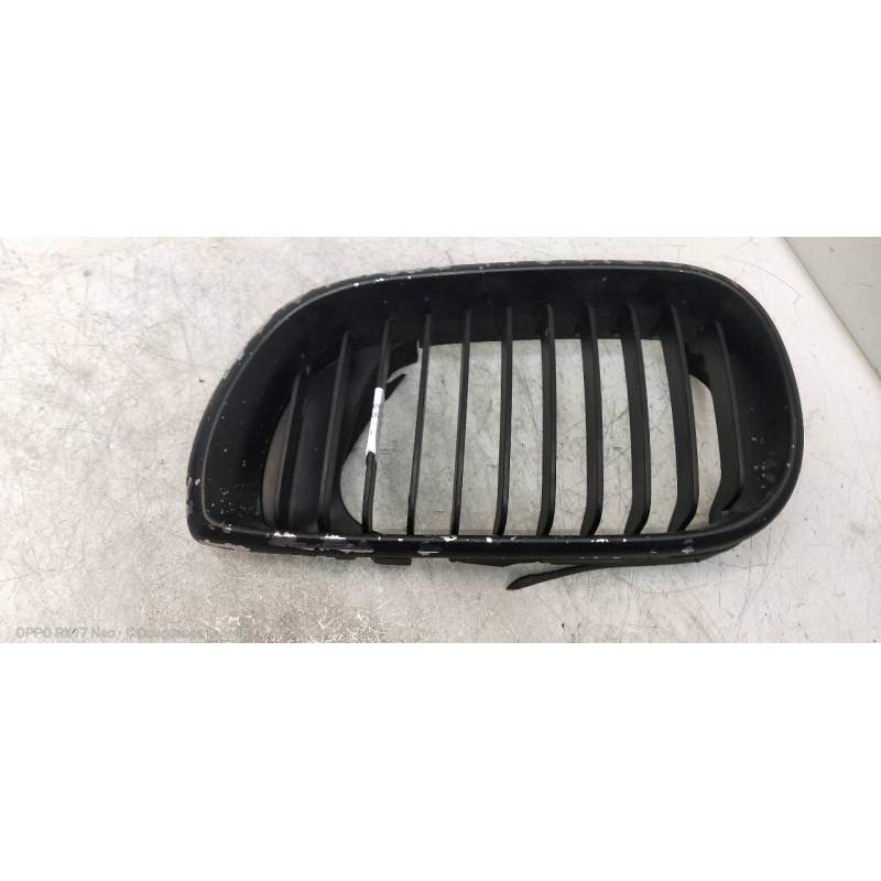 Recambio de rejilla delantera para bmw serie 3 berlina (e46) 320d referencia OEM IAM 511370305480 IZQUIERDA 