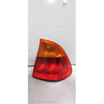 PILOTO TRASERO DERECHO 63216905628 ZBR8368758 RANCHERA