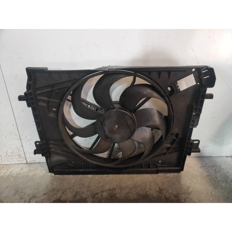 Recambio de electroventilador para dacia lodgy ambiance referencia OEM IAM 214819617R  