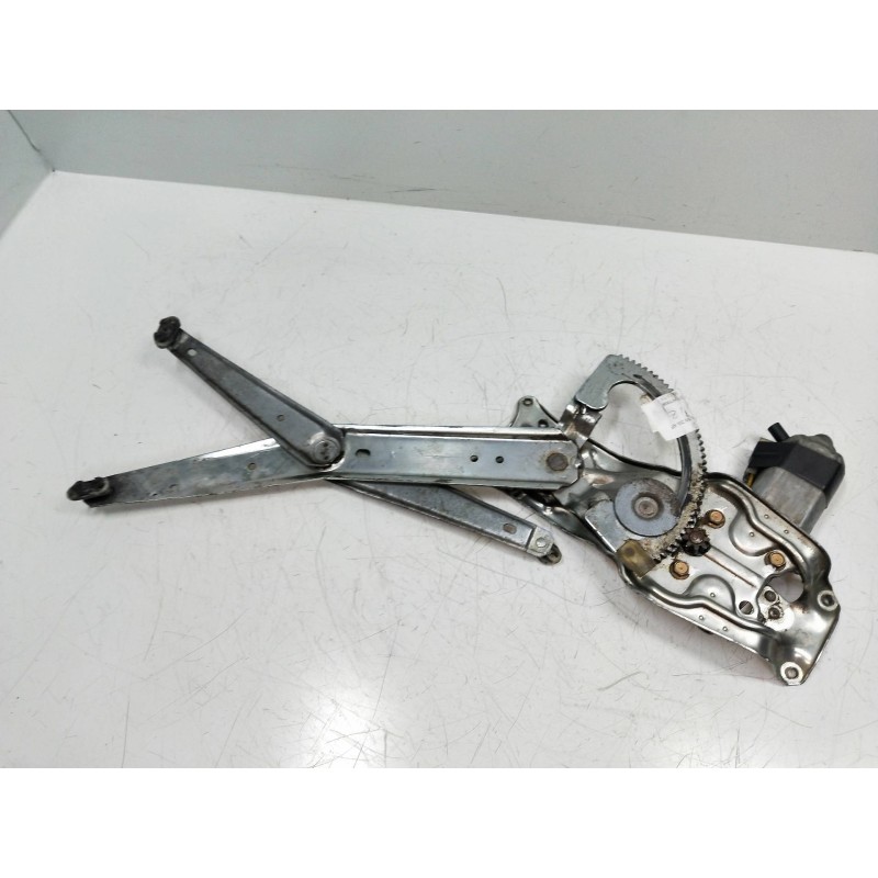 Recambio de elevalunas delantero izquierdo para opel omega 2.0 referencia OEM IAM 680650390  4P