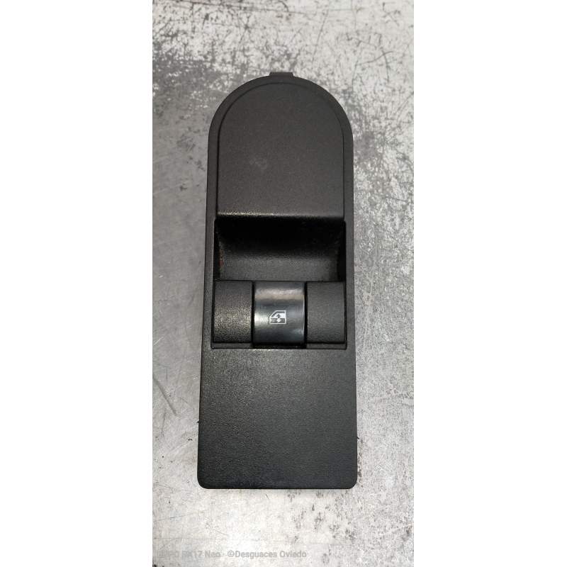 Recambio de mando elevalunas delantero derecho para opel zafira b cosmo referencia OEM IAM 13197132 93162821 2005