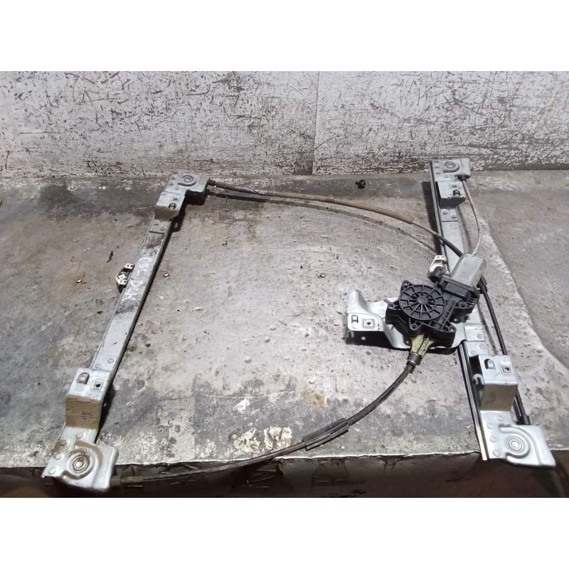 Recambio de elevalunas delantero derecho para renault kangoo referencia OEM IAM   2012
