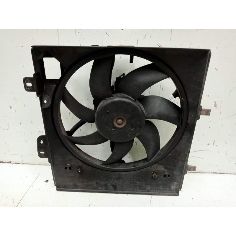 Recambio de electroventilador para peugeot 207 sport referencia OEM IAM  14G 2009