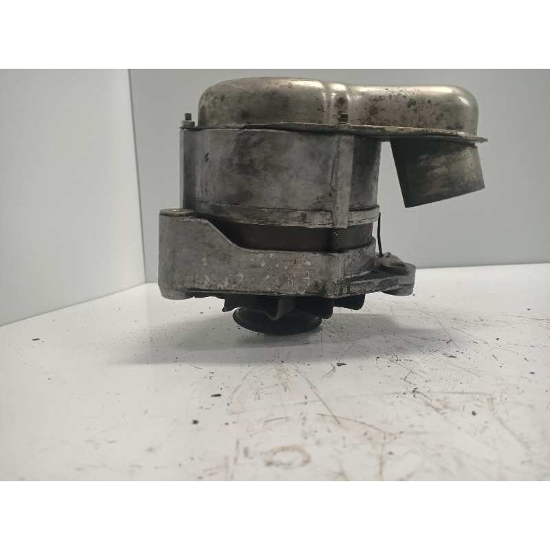 Recambio de alternador para audi 200 (447) quattro berlina referencia OEM IAM 0120469931  BOSCH 90A