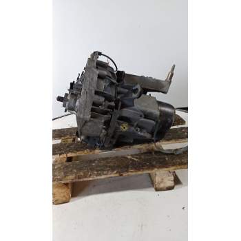 CAJA CAMBIOS JB1043 5V S261063