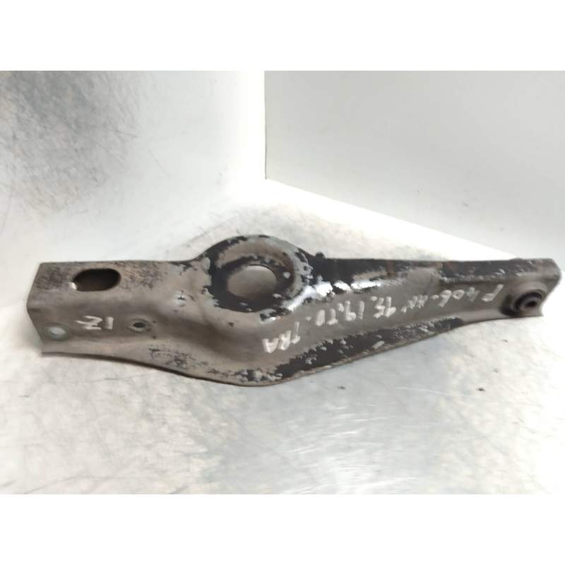 Recambio de brazo suspension inferior trasero izquierdo para peugeot 406 berlina (s1/s2) 1.9 turbodiesel referencia OEM IAM  19T