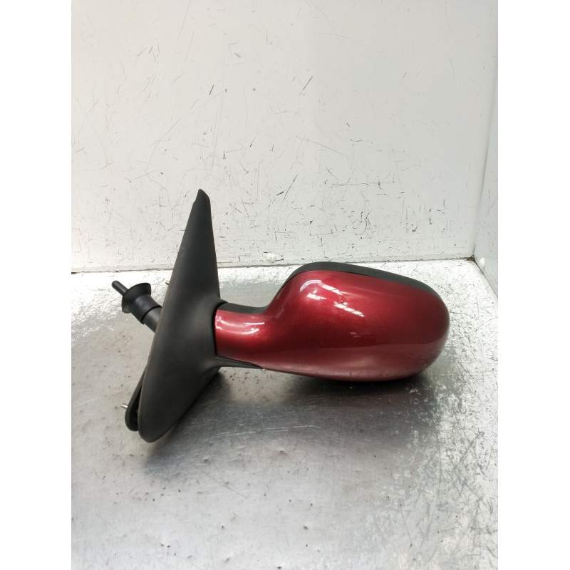 Recambio de retrovisor izquierdo para renault megane i classic (la0/1_) 1.9 dti (la1u) referencia OEM IAM  MANUAL 1999