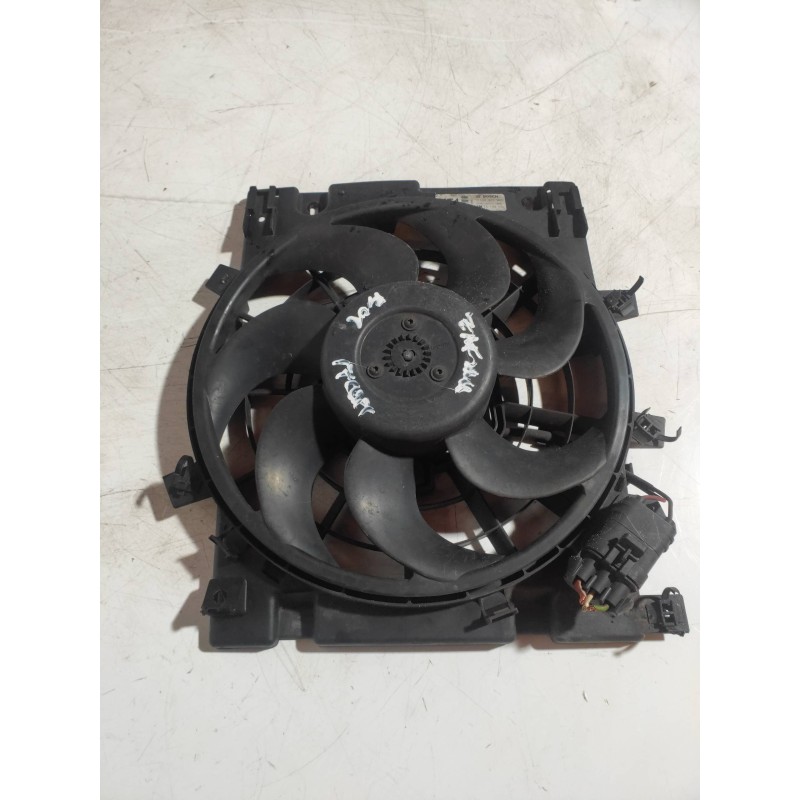 Recambio de electroventilador para opel zafira b energy referencia OEM IAM 13147279 0130303302 0130303960 13132559