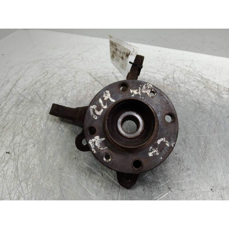 Recambio de mangueta delantera izquierda para renault 19 (b/c/l53) referencia OEM IAM   