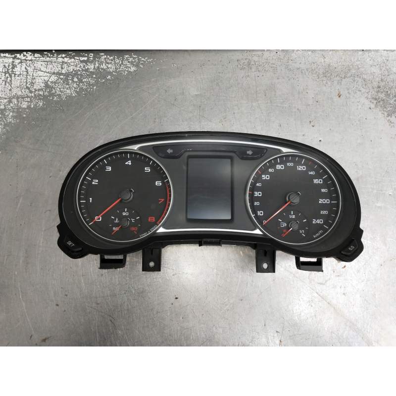 Recambio de cuadro instrumentos para audi a1 (8x) ambition referencia OEM IAM 8X0920930 A2C53325382 