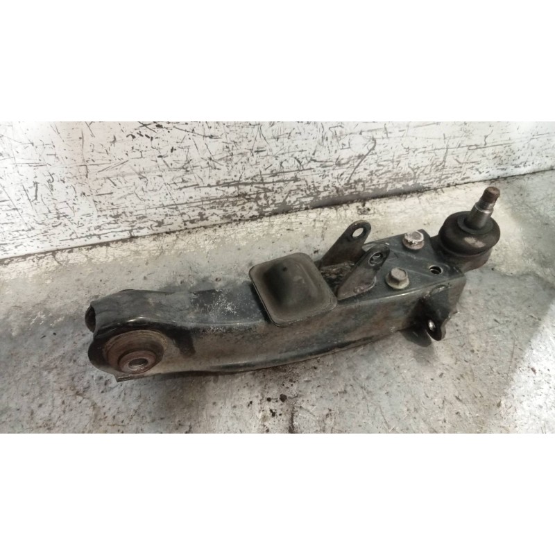 Recambio de brazo suspension inferior delantero izquierdo para hyundai h 1 h 1 furg.caja cerr.c. puerta referencia OEM IAM   