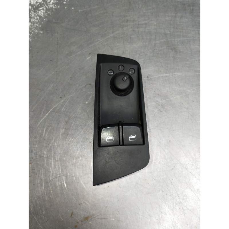 Recambio de mando elevalunas delantero izquierdo para audi a1 (8x) ambition referencia OEM IAM 8X1959521A  3P