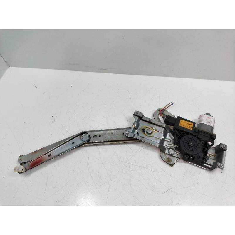 Recambio de elevalunas delantero derecho para opel corsa b viva referencia OEM IAM  3P 1993