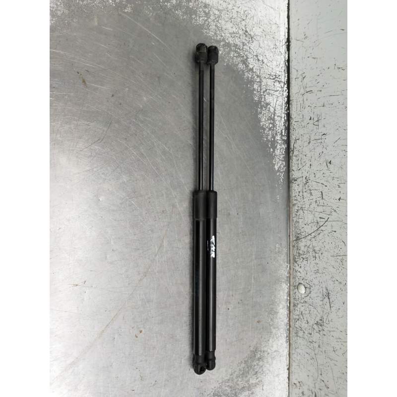 Recambio de amortiguadores maletero / porton para audi a1 (8x) ambition referencia OEM IAM 8X382755201S 0145180600N 
