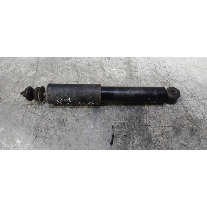 Recambio de amortiguador delantero derecho para mitsubishi l 200 (k6/7) 2500 td glx (4-ptas.) referencia OEM IAM   