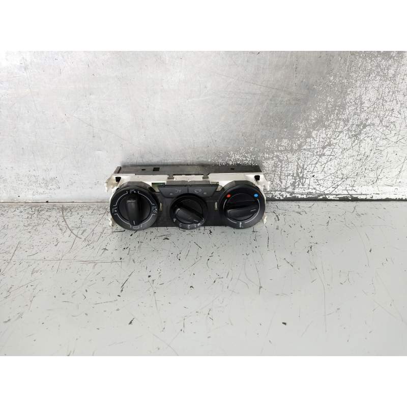 Recambio de mando calefaccion / aire acondicionado para audi a1 (8x) ambition referencia OEM IAM 8X0820045  