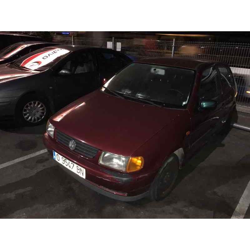 VOLKSWAGEN POLO BERLINA (6N1)