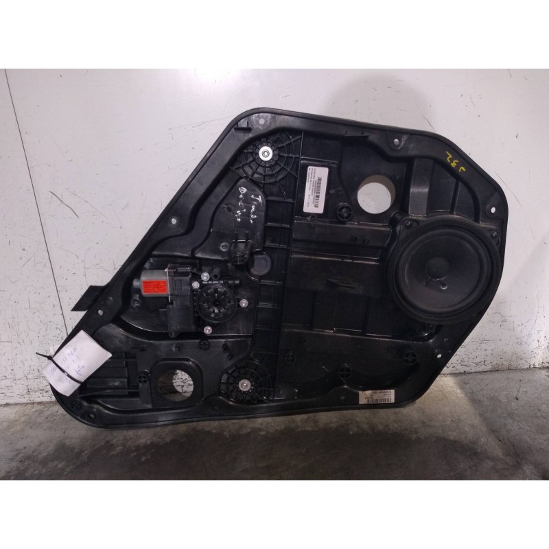 Recambio de elevalunas trasero derecho para hyundai i40 cw gl tecno referencia OEM IAM 814203Z010 834803ZXXX 834603Z010