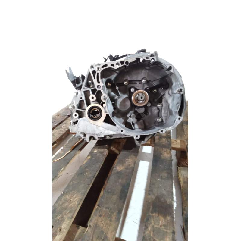 Recambio de caja cambios para dacia dokker furgoneta/monovolumen 1.6 lpg referencia OEM IAM JR5361 5V A020659