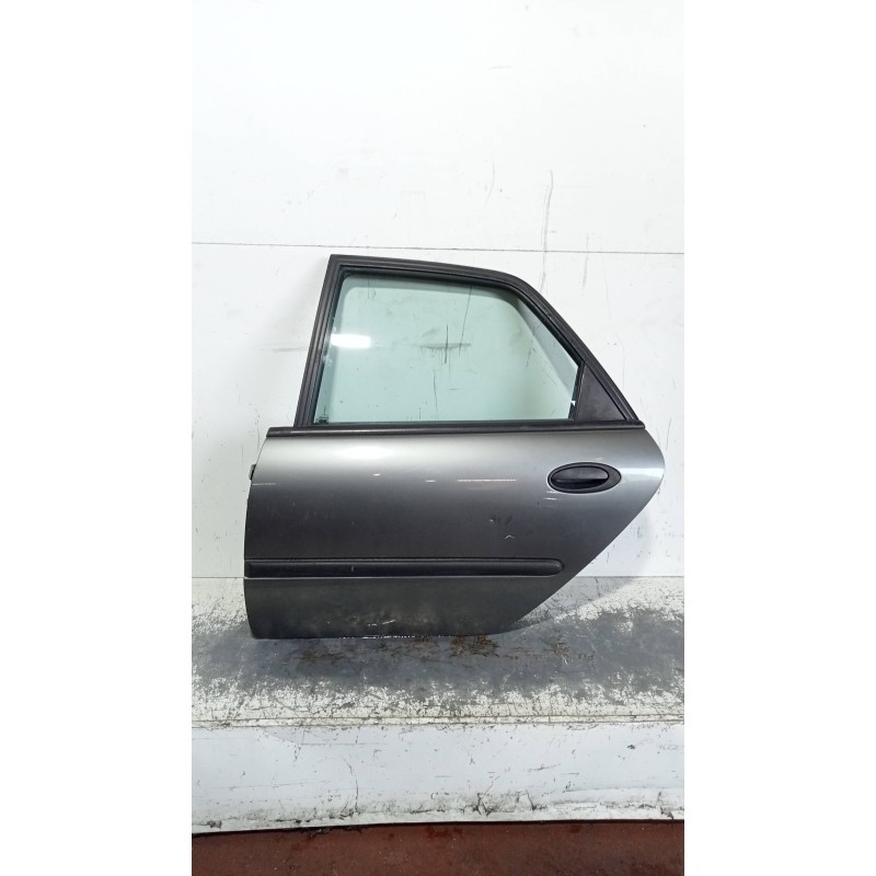 Recambio de puerta trasera izquierda para renault laguna (b56) 1.8 anade referencia OEM IAM   