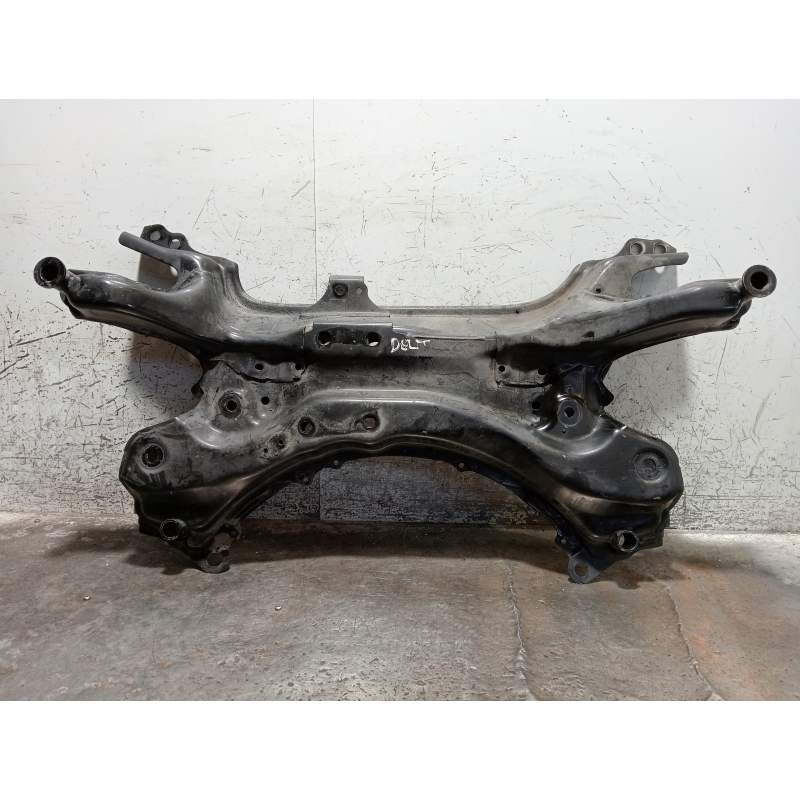 Recambio de puente delantero para toyota auris business referencia OEM IAM   LA CUNA