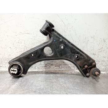 BRAZO SUSPENSION INFERIOR DELANTERO DERECHO 13HDI 2010