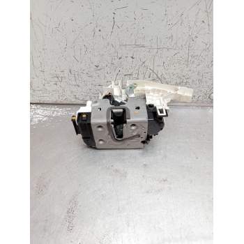 MOTOR CIERRE CENTRALIZADO TRASERO IZQUIERDO A0997300135 5P 2013